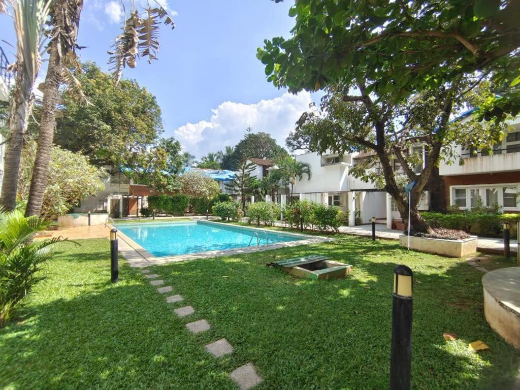 Villa M - Solitude 2 Candolim Goa 3Bhk, Pool Facing, Near Beach, Free Breakfast, Free Wifi And Prime Location Bagian luar foto