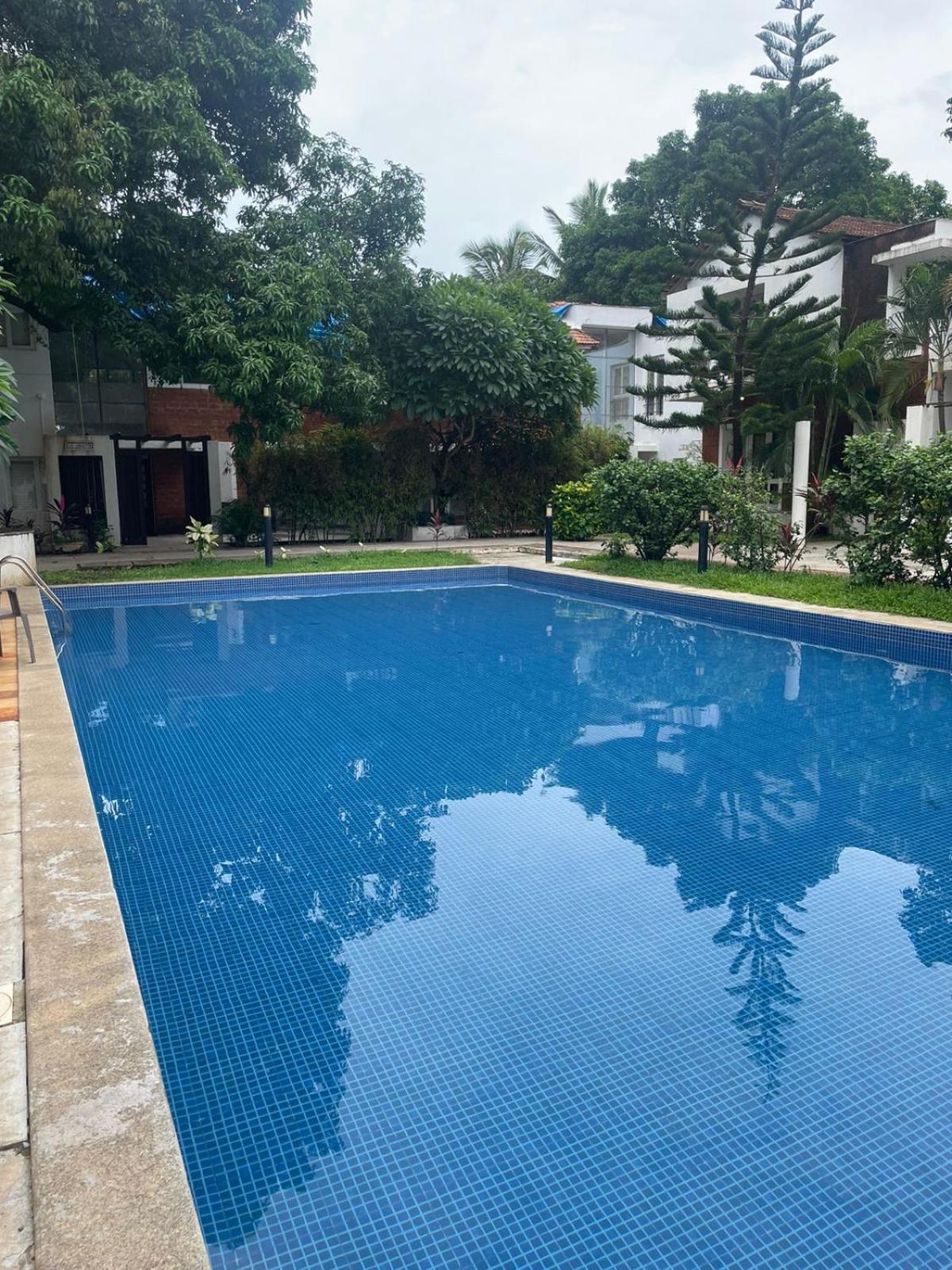 Villa M - Solitude 2 Candolim Goa 3Bhk, Pool Facing, Near Beach, Free Breakfast, Free Wifi And Prime Location Bagian luar foto