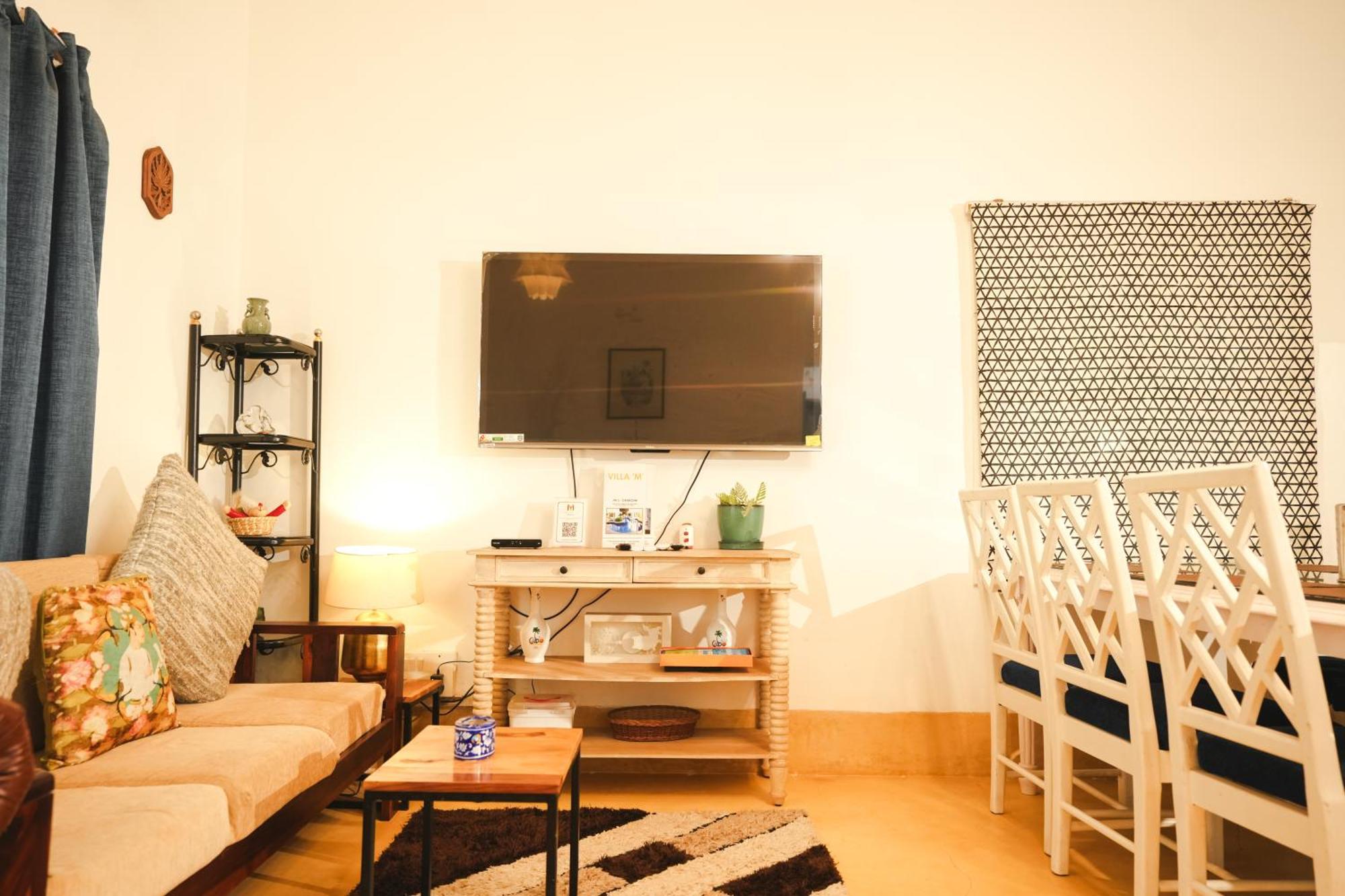 Villa M - Solitude 2 Candolim Goa 3Bhk, Pool Facing, Near Beach, Free Breakfast, Free Wifi And Prime Location Bagian luar foto