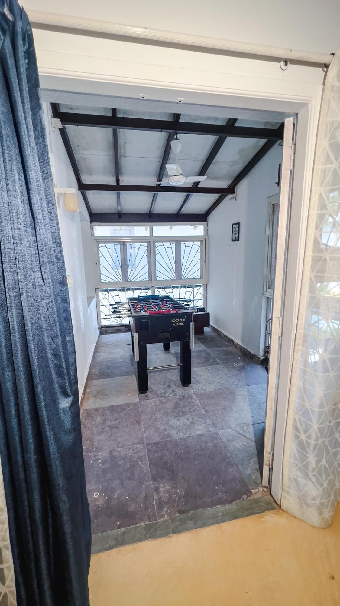 Villa M - Solitude 2 Candolim Goa 3Bhk, Pool Facing, Near Beach, Free Breakfast, Free Wifi And Prime Location Bagian luar foto